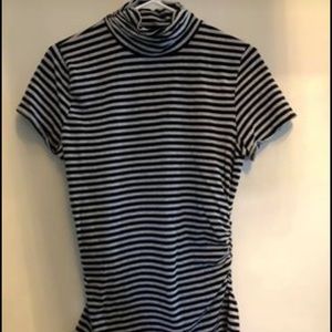 Kenneth Cole Short Sleeve Turtleneck